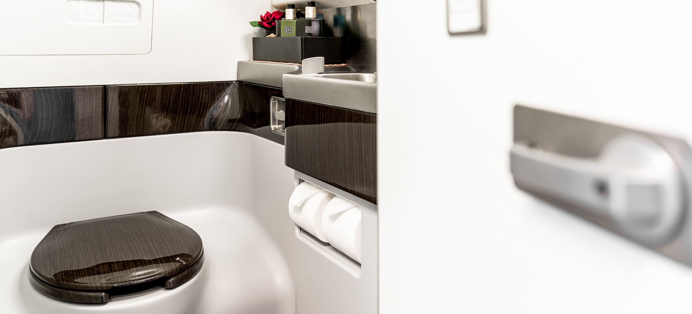 Découvrez l'élégance des croisières de luxe avec TMR Croisières, offrant des expériences authentiques et des escapades exclusives.